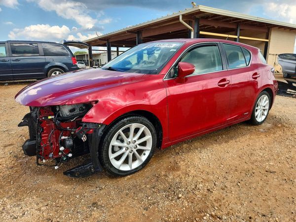 2013 LEXUS CT 200h