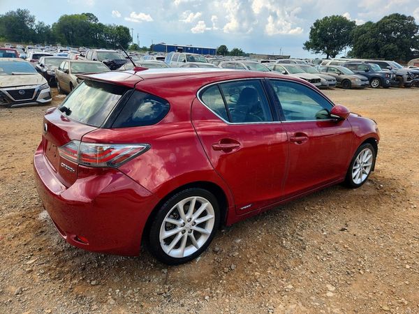 2013 LEXUS CT 200h
