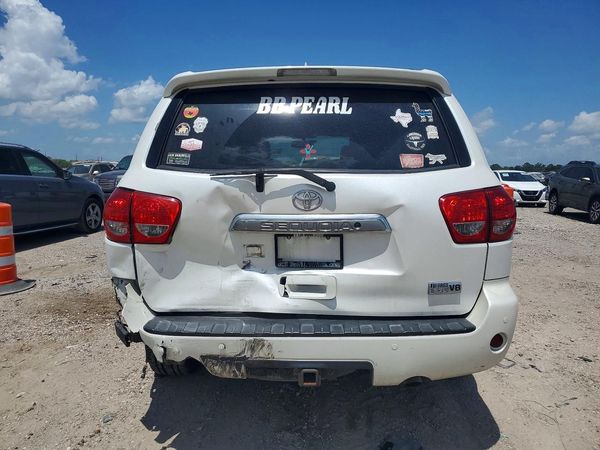 2017 TOYOTA SEQUOIA Platinum Grade