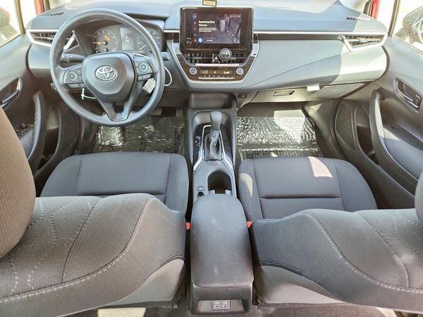 2025 TOYOTA COROLLA