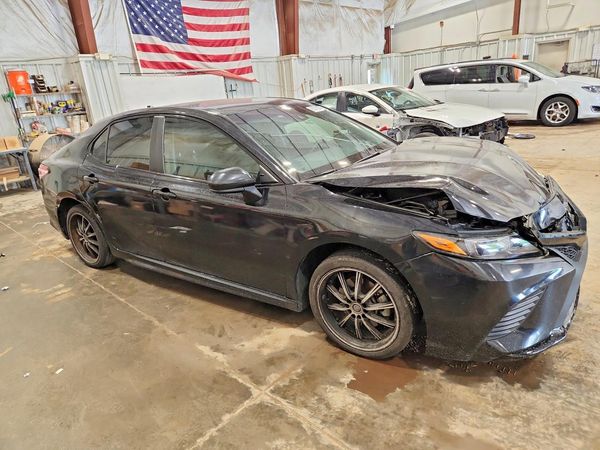 2020 TOYOTA CAMRY