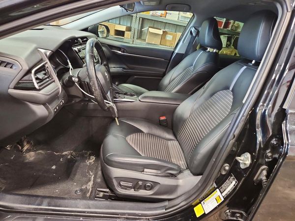 2020 TOYOTA CAMRY