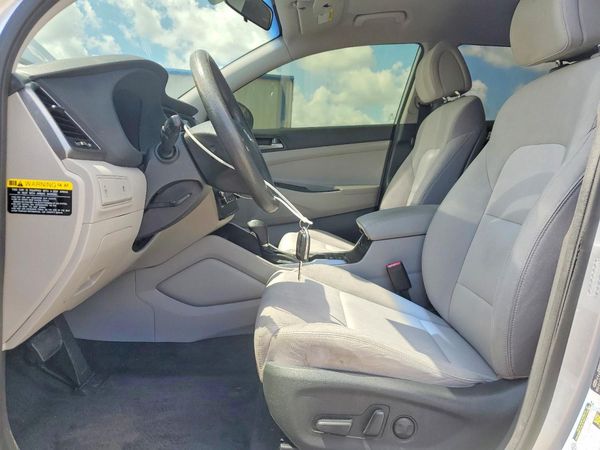 2018 HYUNDAI TUCSON