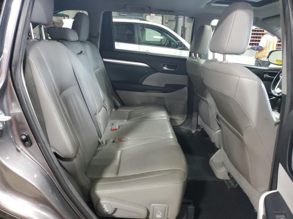 2015 TOYOTA HIGHLANDER Base/Hybrid