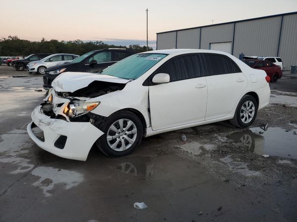 2012 TOYOTA COROLLA