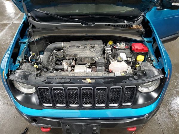 2022 JEEP RENEGADE TRAILHAWK 4X4