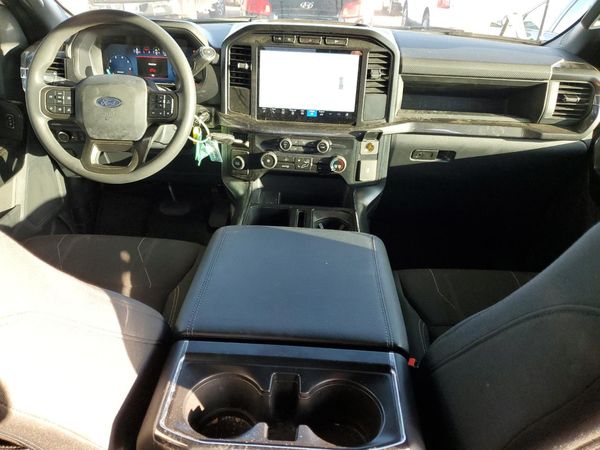 2024 FORD F150