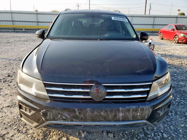 2018 VOLKSWAGEN TIGUAN SE, SEL