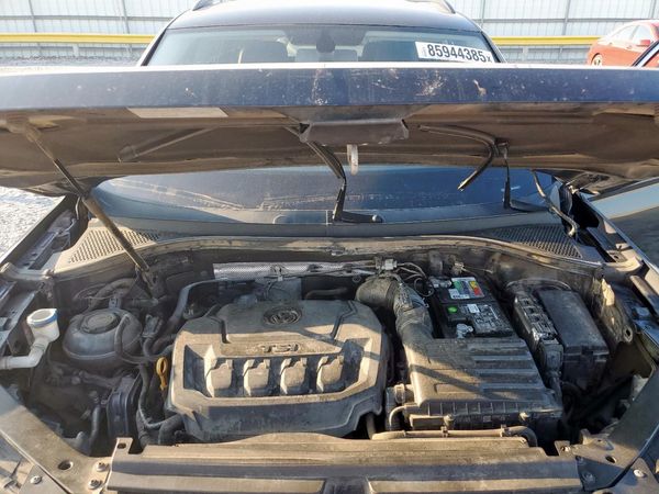 2018 VOLKSWAGEN TIGUAN SE, SEL