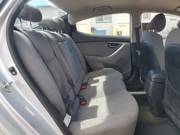 2015 HYUNDAI ELANTRA