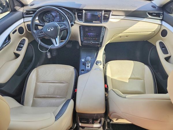 2021 INFINITI QX50 Essential