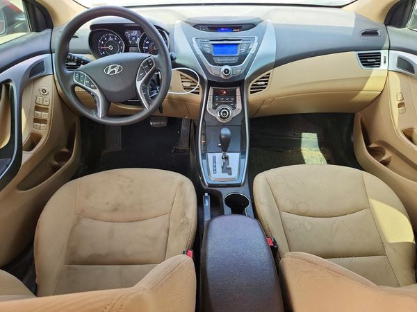 2013 HYUNDAI ELANTRA