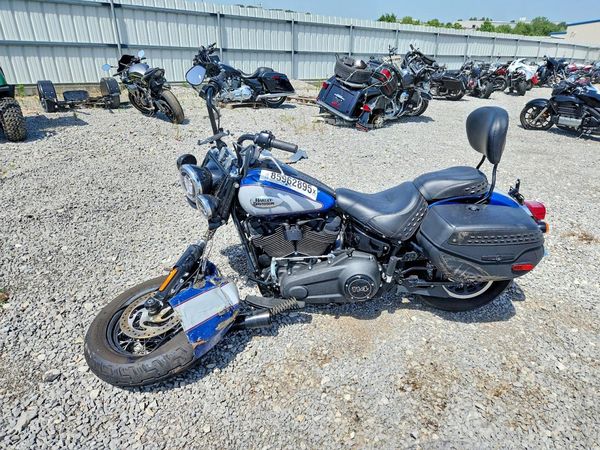 2023 HARLEY-DAVIDSON FLHCS