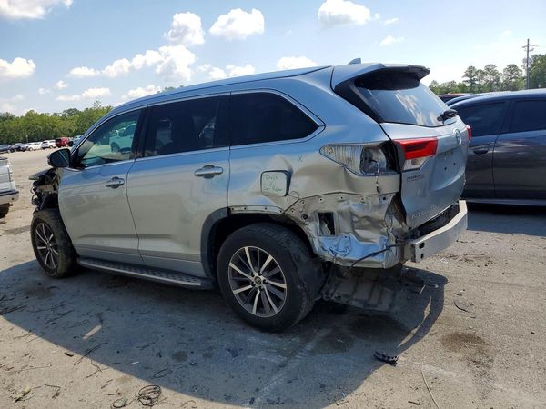 2018 TOYOTA HIGHLANDER SE/XLE
