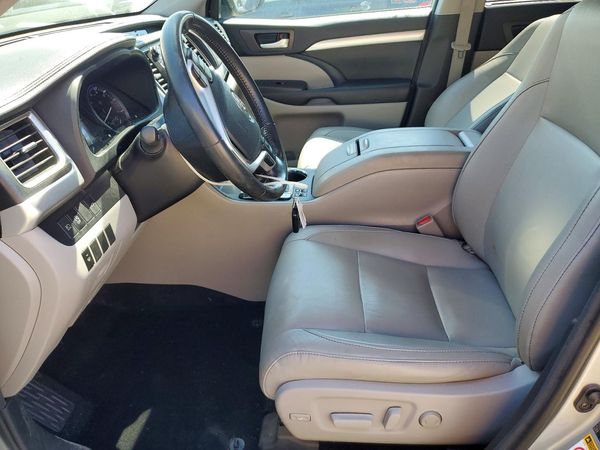 2018 TOYOTA HIGHLANDER SE/XLE