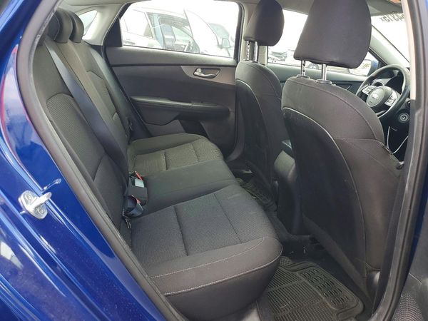 2021 KIA FORTE FE, LXS