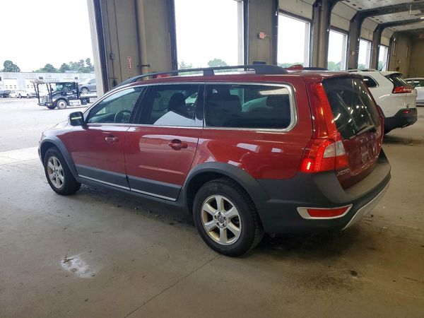 2013 VOLVO XC70