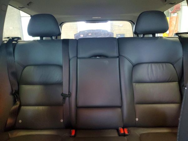2013 VOLVO XC70