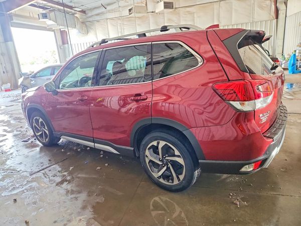 2022 SUBARU FORESTER Touring