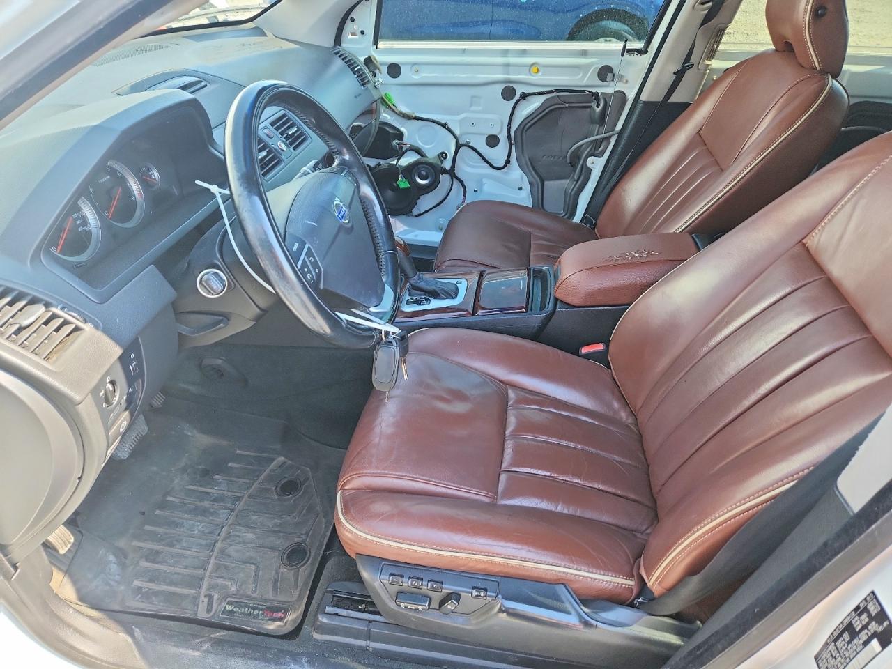 2014 VOLVO XC90