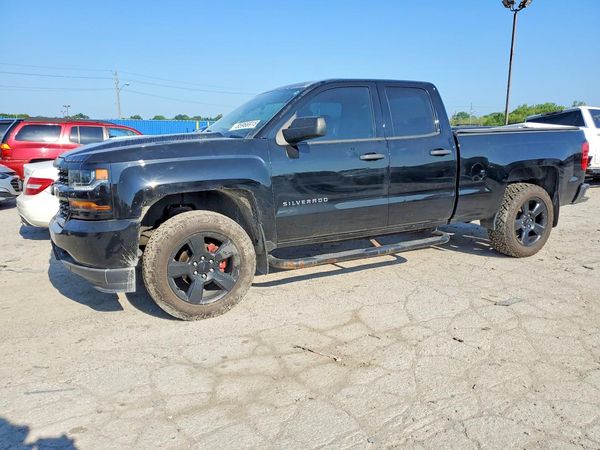 2017 CHEVROLET SILVERADO Custom