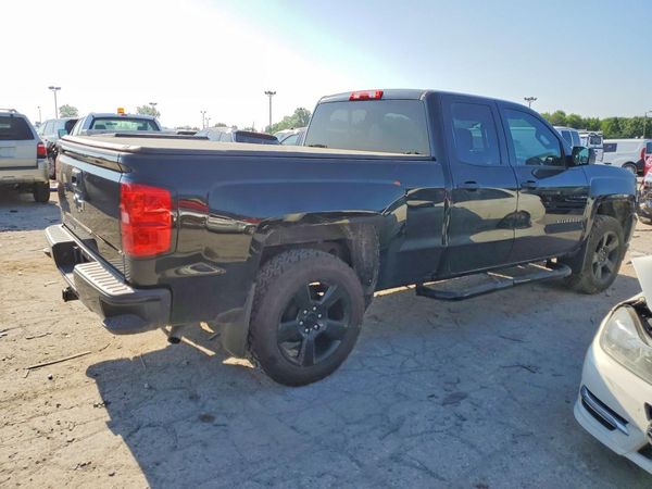 2017 CHEVROLET SILVERADO Custom