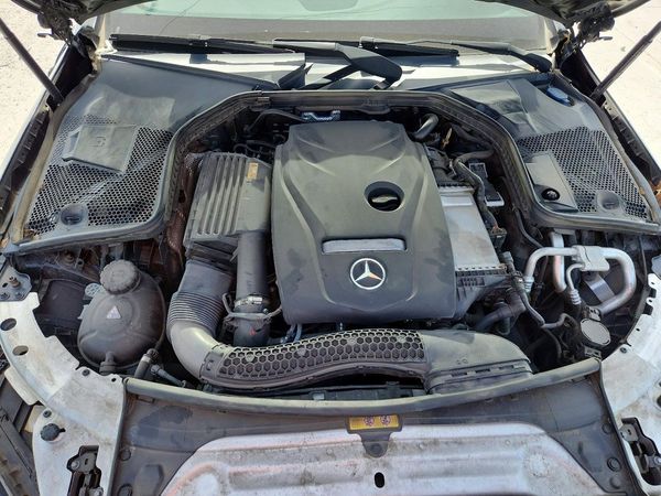 2018 MERCEDES-BENZ C C300