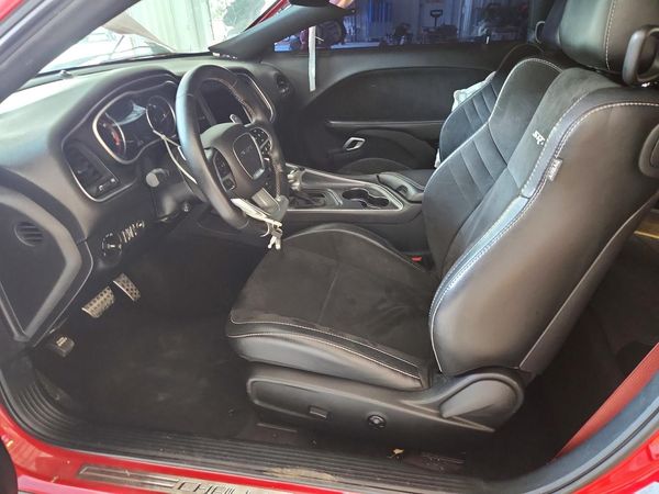2017 DODGE CHALLENGER SRT 392