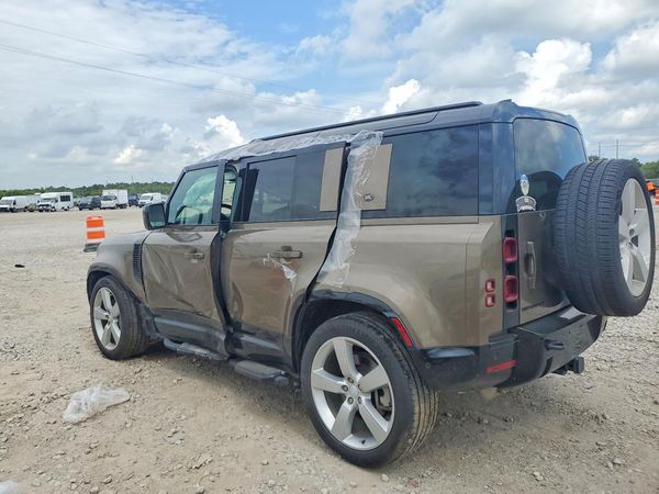 2024 LAND ROVER DEFENDER 110 X-Dynamic SE