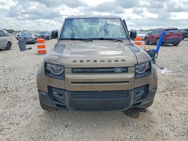 2024 LAND ROVER DEFENDER 110 X-Dynamic SE