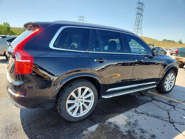 2016 VOLVO XC90