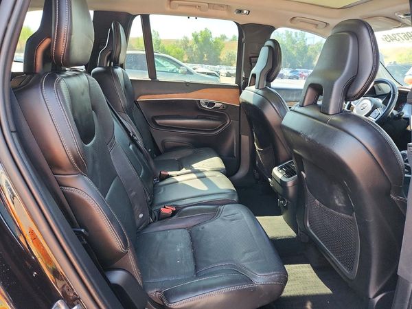 2016 VOLVO XC90