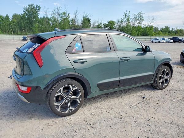 2023 KIA NIRO EX