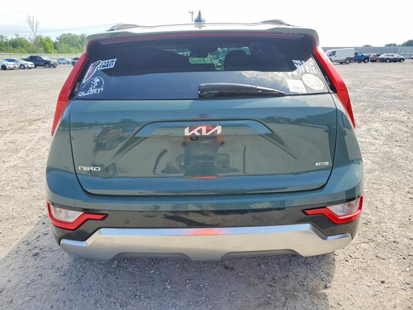 2023 KIA NIRO EX