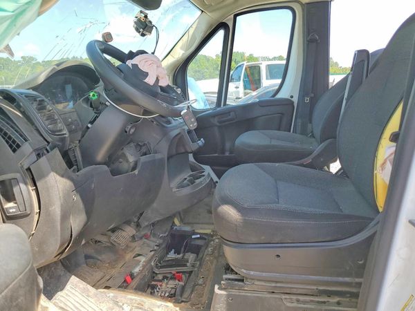 2025 RAM PROMASTER C/V HR 159 WB — DENT