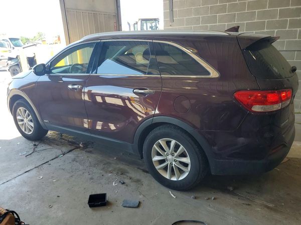 2018 KIA SORENTO L, LX