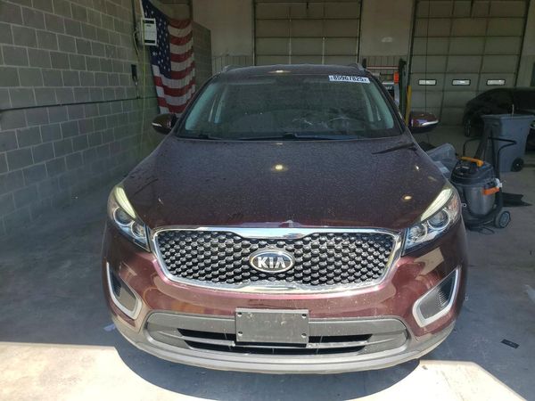 2018 KIA SORENTO L, LX