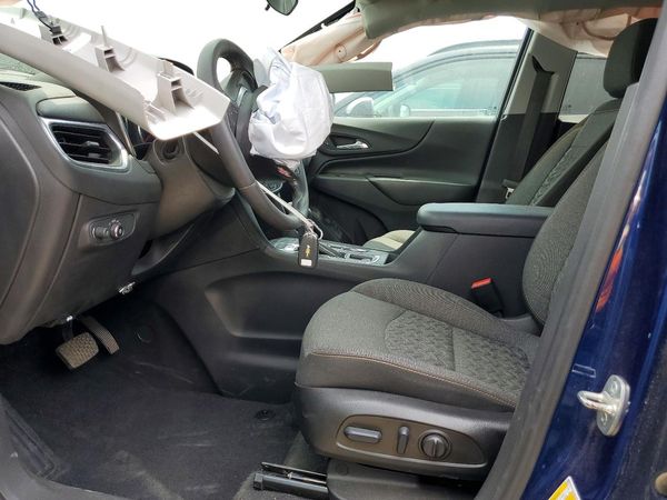 2022 CHEVROLET EQUINOX LT (1LT) — DENT