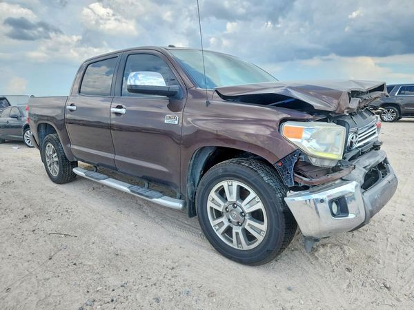 2016 TOYOTA TUNDRA