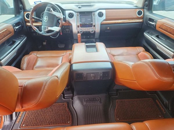 2016 TOYOTA TUNDRA
