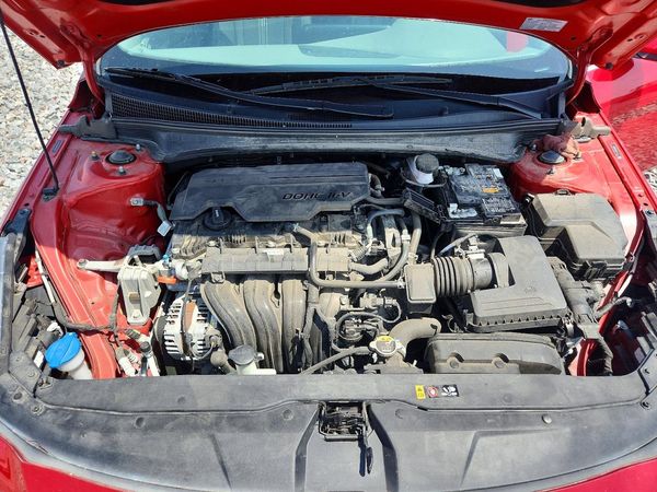 2021 HYUNDAI ELANTRA SEL w/ Premium Pkg
