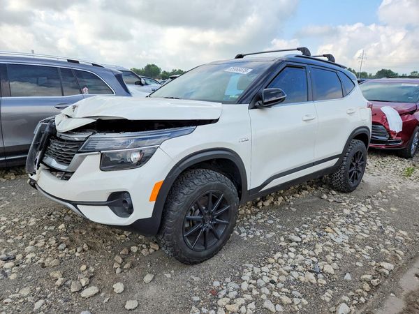2021 KIA SELTOS S
