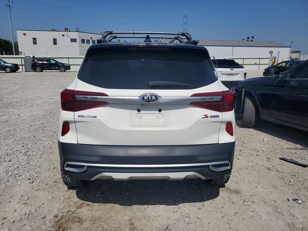 2021 KIA SELTOS S