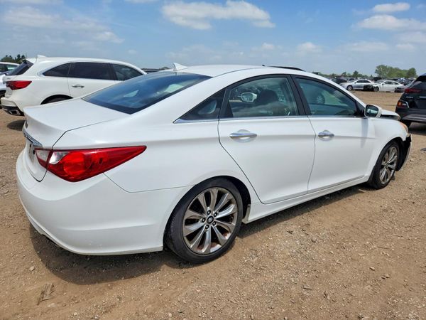 2013 HYUNDAI SONATA