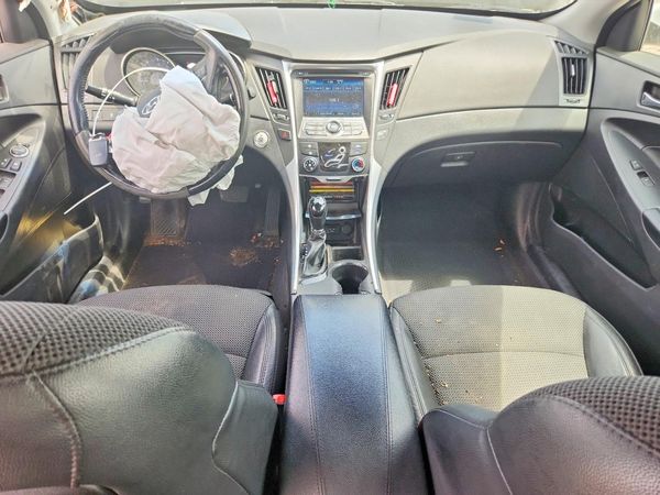 2013 HYUNDAI SONATA