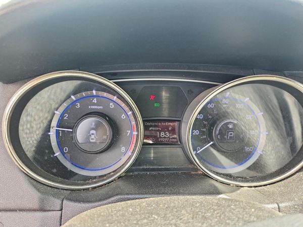 2013 HYUNDAI SONATA