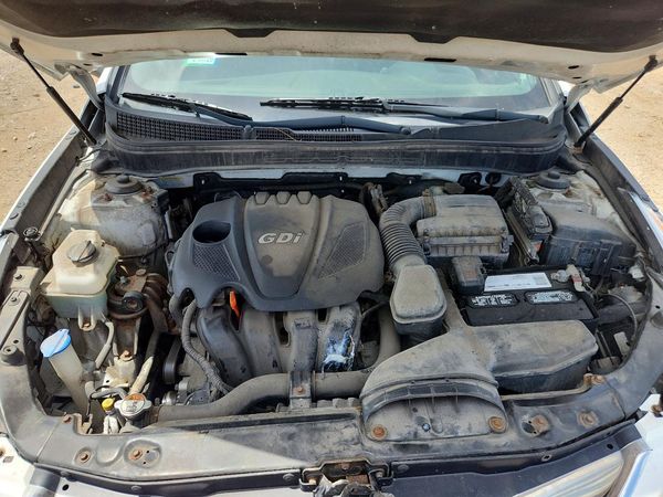 2013 HYUNDAI SONATA