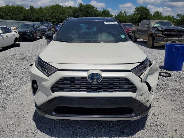 2019 TOYOTA RAV4 XSE HV 4WD