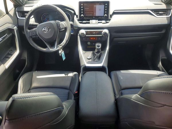 2019 TOYOTA RAV4 XSE HV 4WD