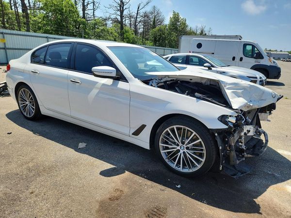 2018 BMW 530